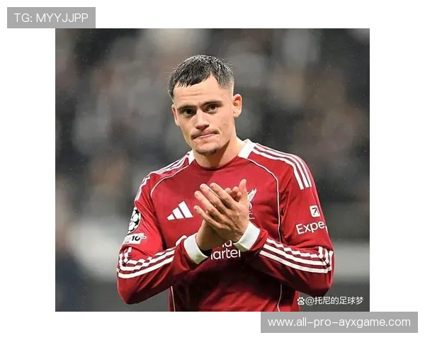 利物浦连续比赛消耗明显：从场上到场下的能量管理新解